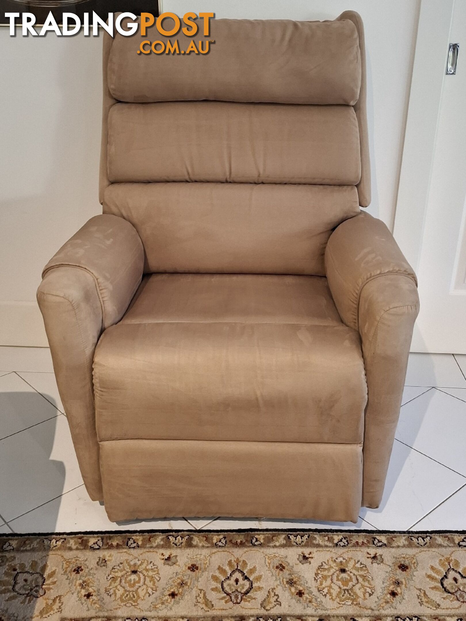 Aspire Signature Lift Recliner Chair (large)