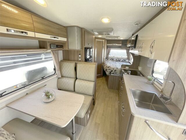 2017 Jayco Conquest - photo 3 of 25