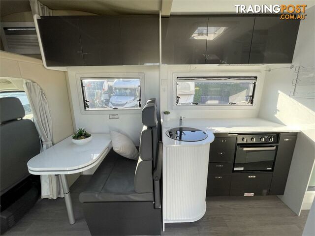 2021 Windsor Flinders Motor Home - photo 4 of 29