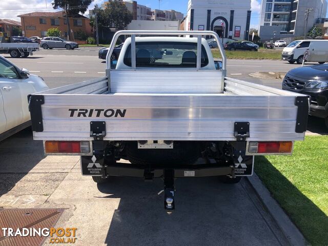 2018 Mitsubishi Triton GLX MR MY19 Single Cab Cab Chassis - photo 5 of 40