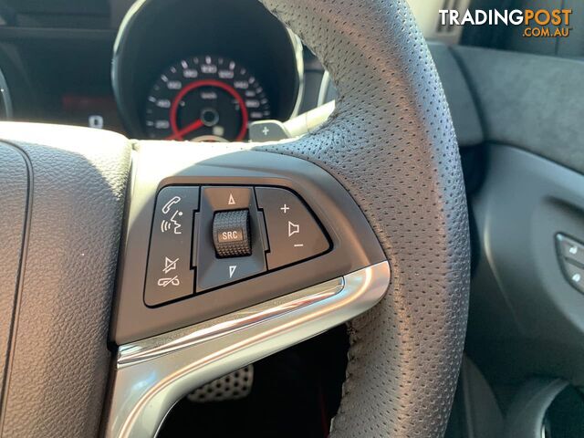 2017 Holden Calais Director VF Series II MY17 Sedan - photo 5 of 54
