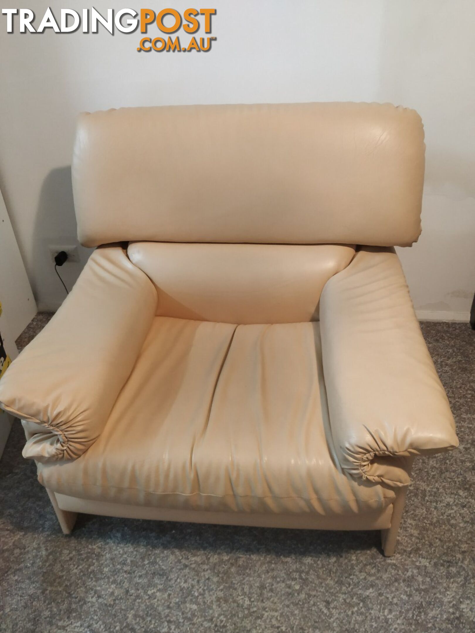 Single seater leather sofa x2