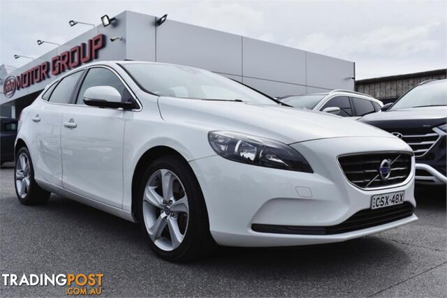 2014 VOLVO V40 T4KINETIC MSERIESMY15 HATCHBACK