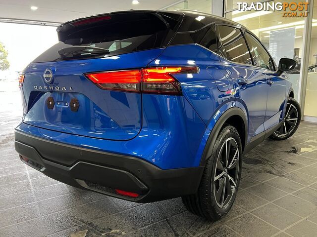 2022 NISSAN QASHQAI  CVT ST-L 2-TONE ROOF WAGON