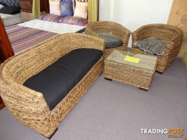 NEW CANE OUTDOOR LOUNGE SUITE WITH COFFEE TABLE $899. - photo 2 of 2
