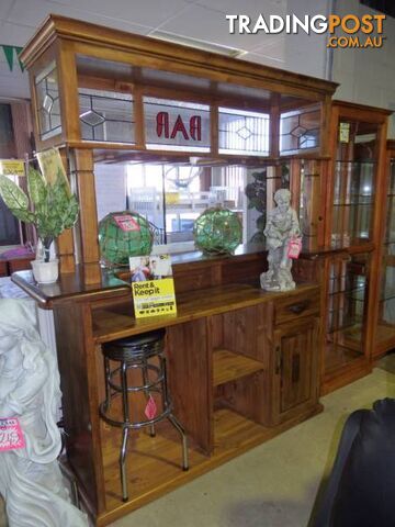 NEW DRINKS BAR LEAD LIGHT FOR HOME $1499. RENTAL $17.30PW