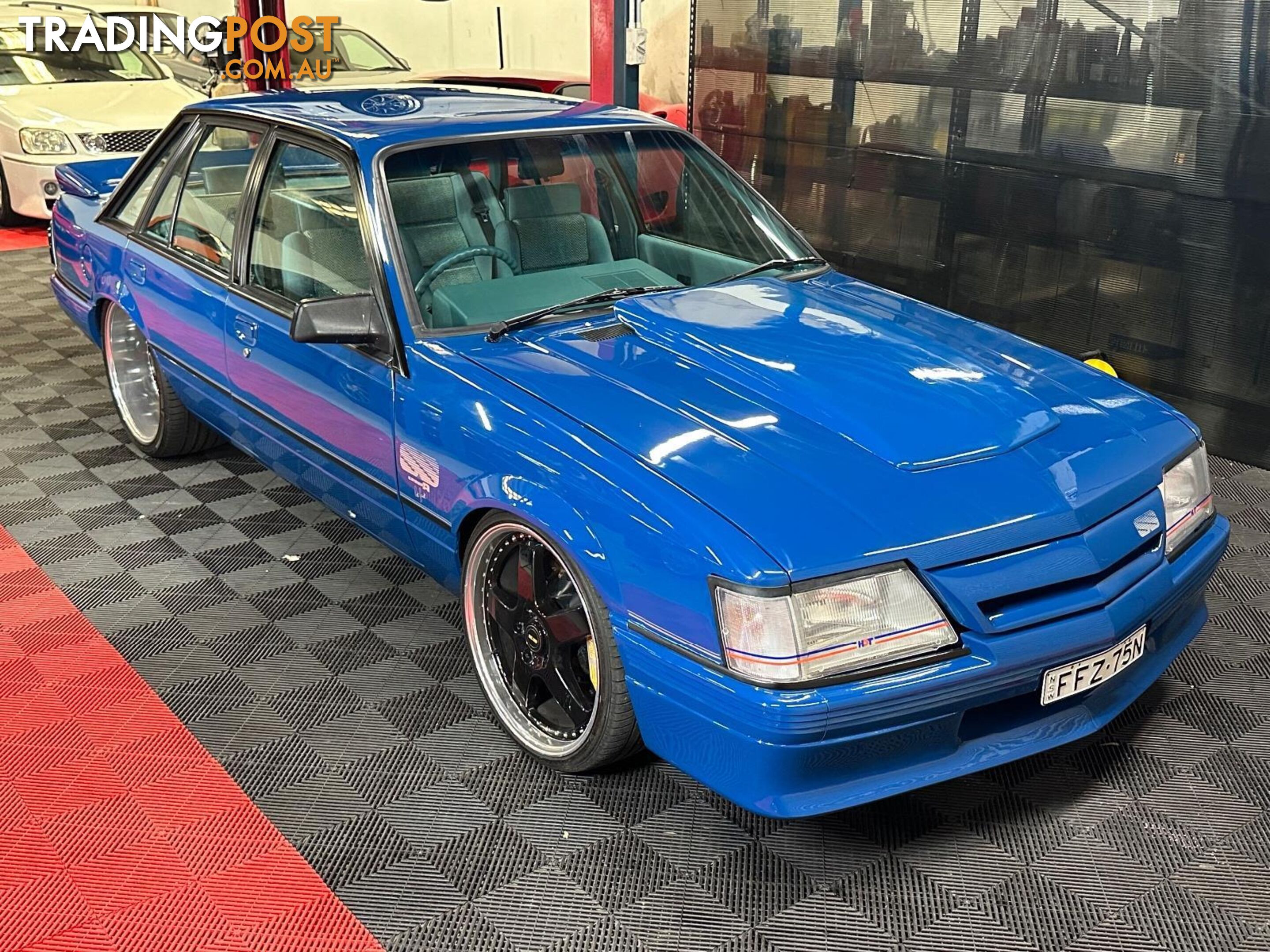 1985 HOLDEN COMMODORE Blue Meanie VK Sedan