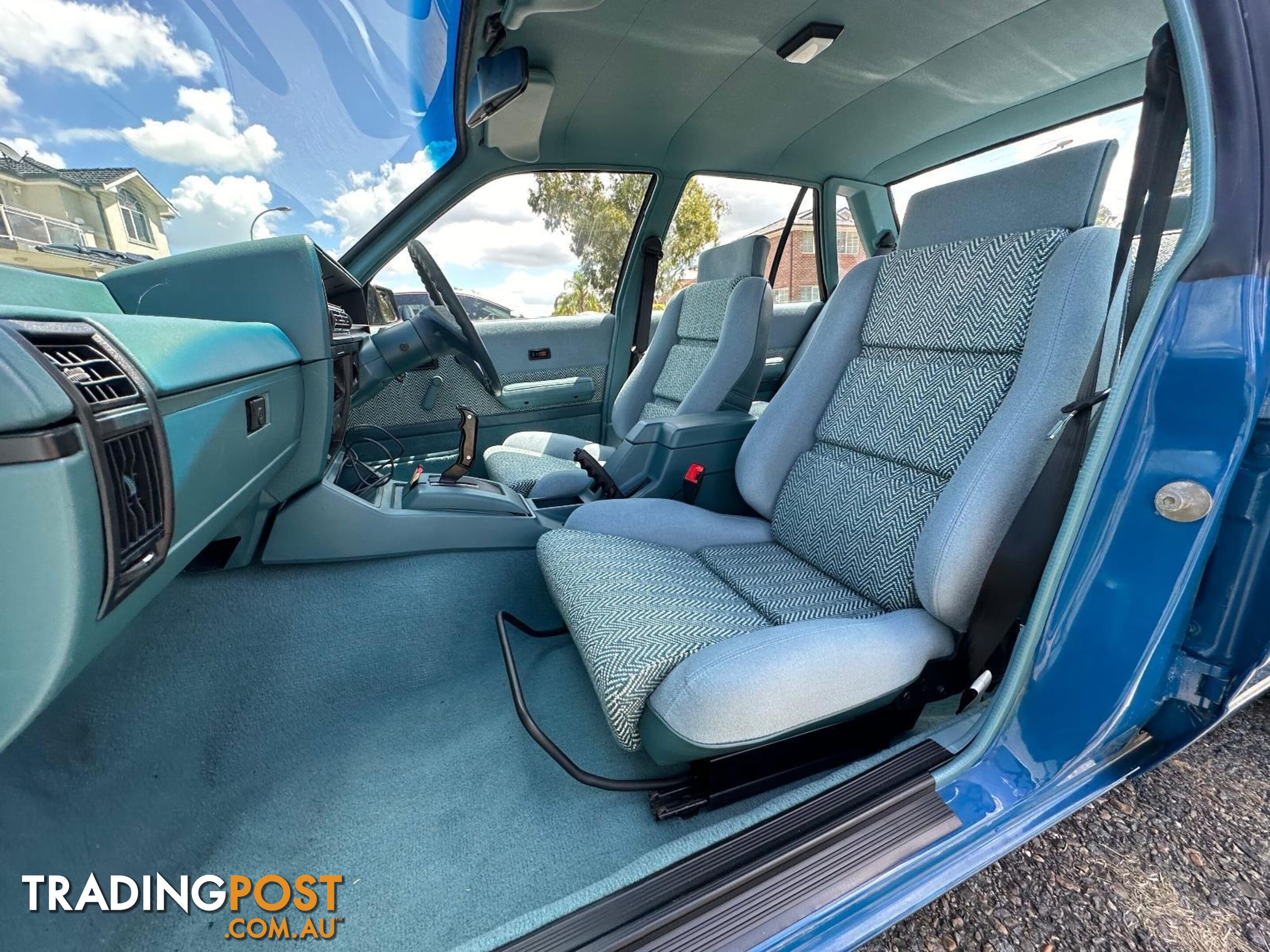 1985 HOLDEN COMMODORE Blue Meanie VK Sedan