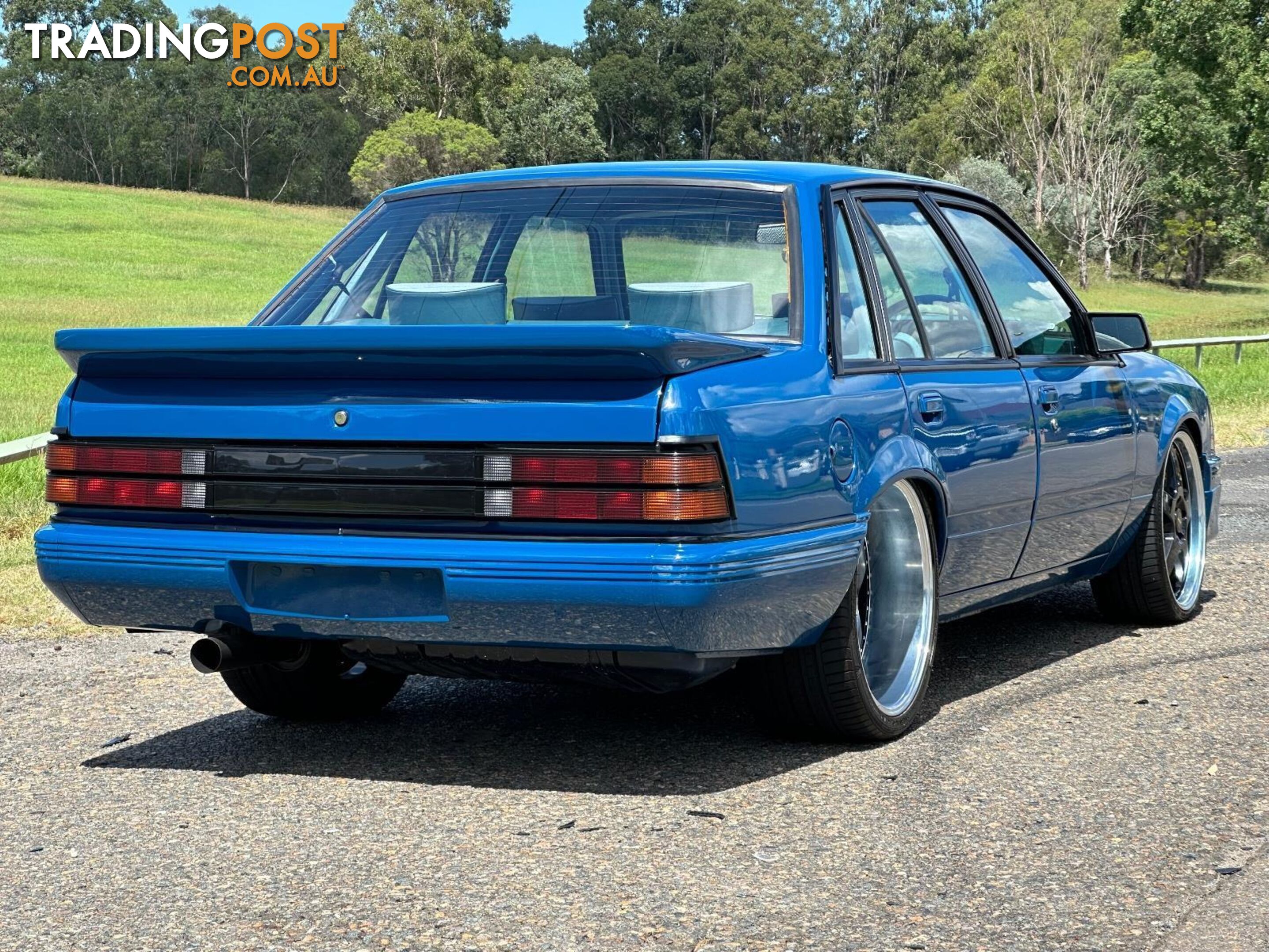 1985 HOLDEN COMMODORE Blue Meanie VK Sedan