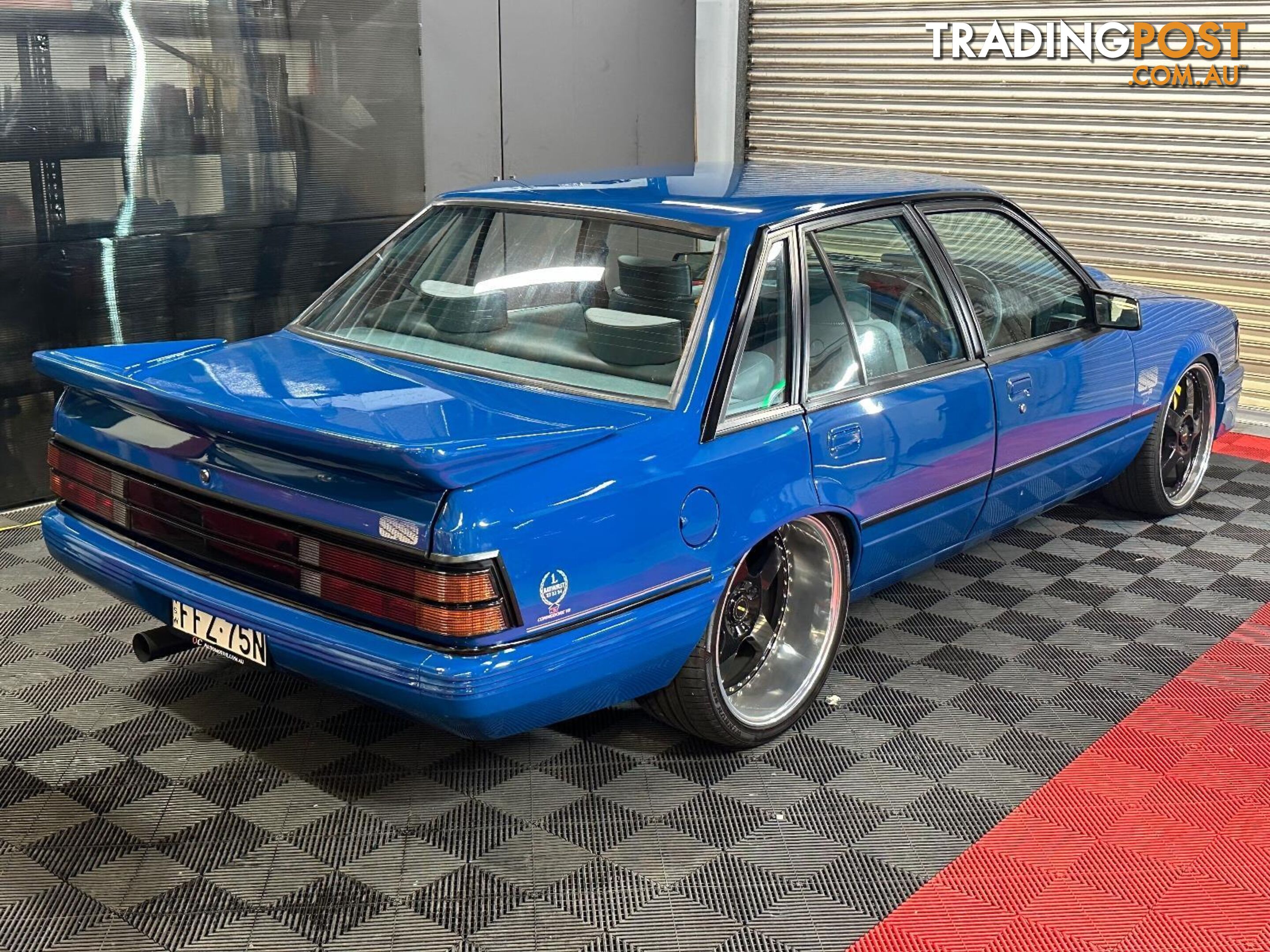 1985 HOLDEN COMMODORE Blue Meanie VK Sedan