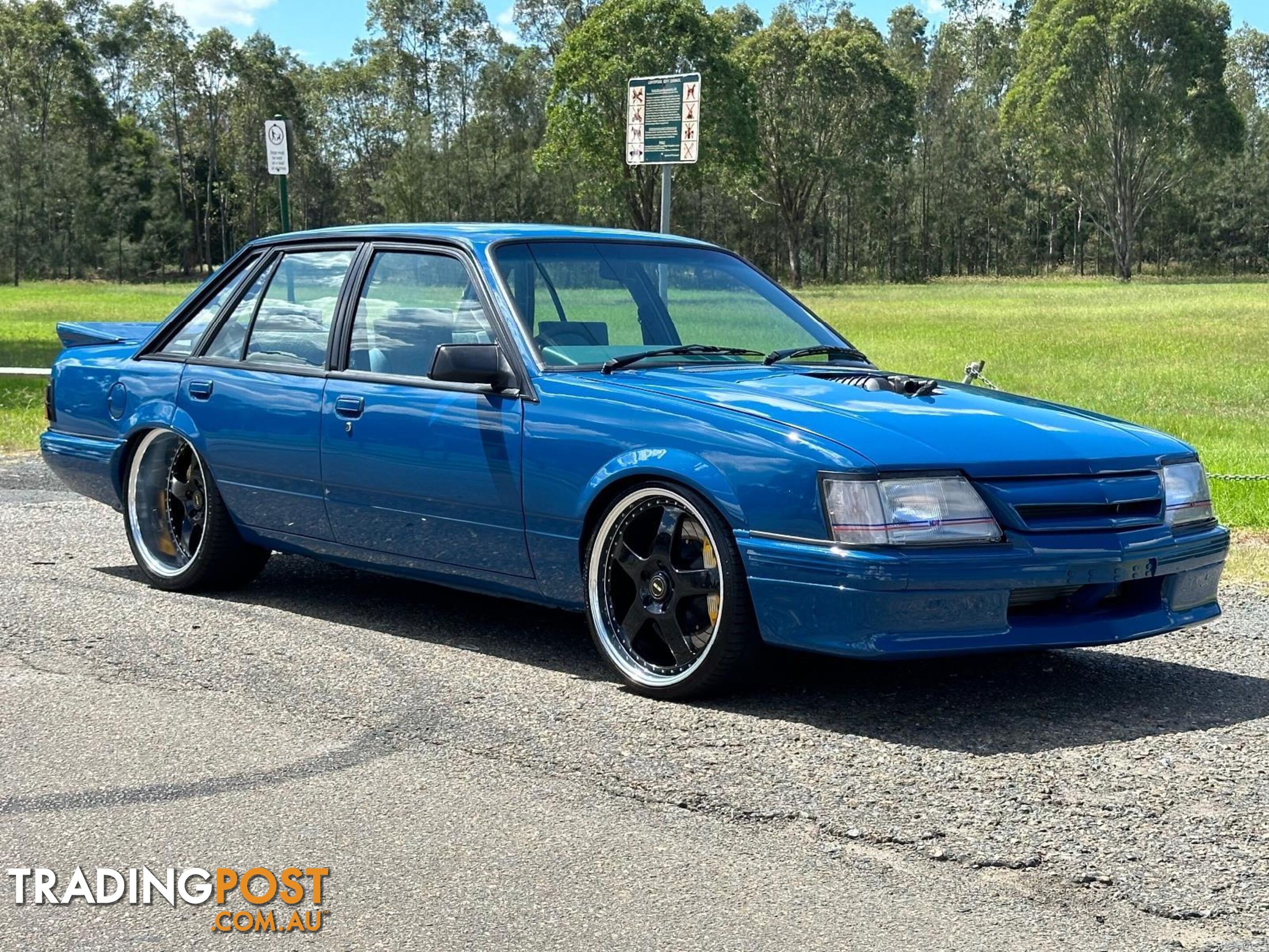 1985 HOLDEN COMMODORE Blue Meanie VK Sedan