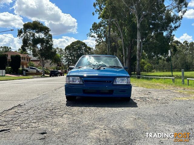 1985 HOLDEN COMMODORE Blue Meanie VK Sedan