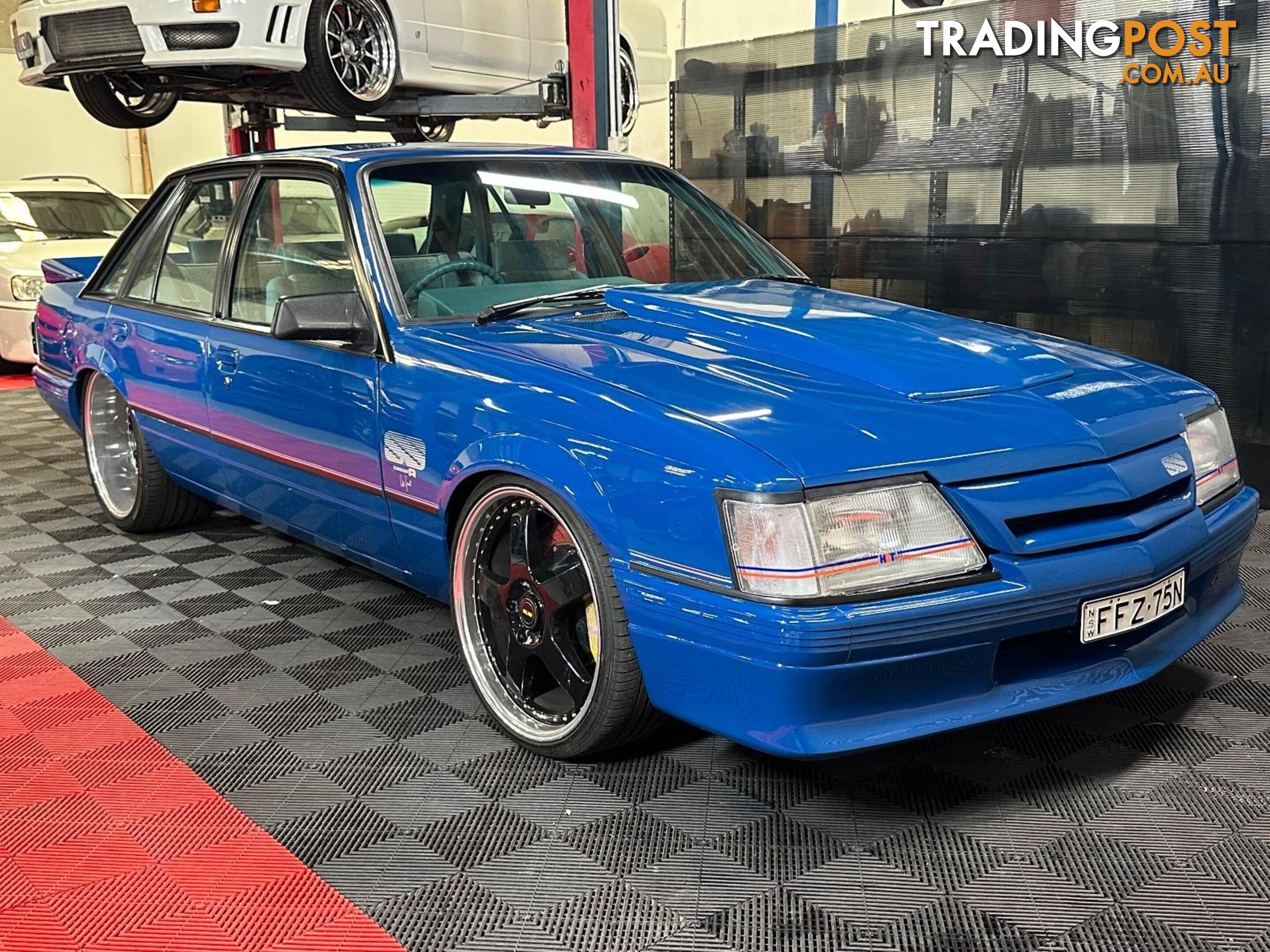 1985 HOLDEN COMMODORE Blue Meanie VK Sedan