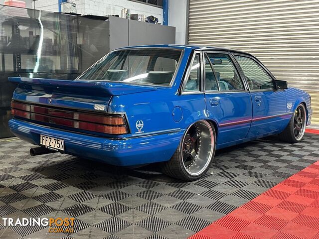 1985 HOLDEN COMMODORE Blue Meanie VK Sedan