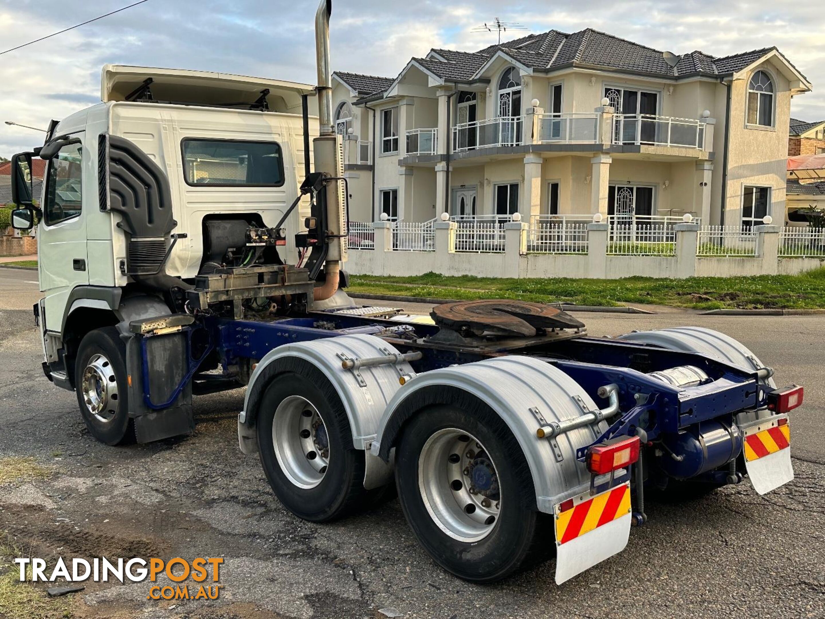 2007 VOLVO FM 12 FM C/CHAS