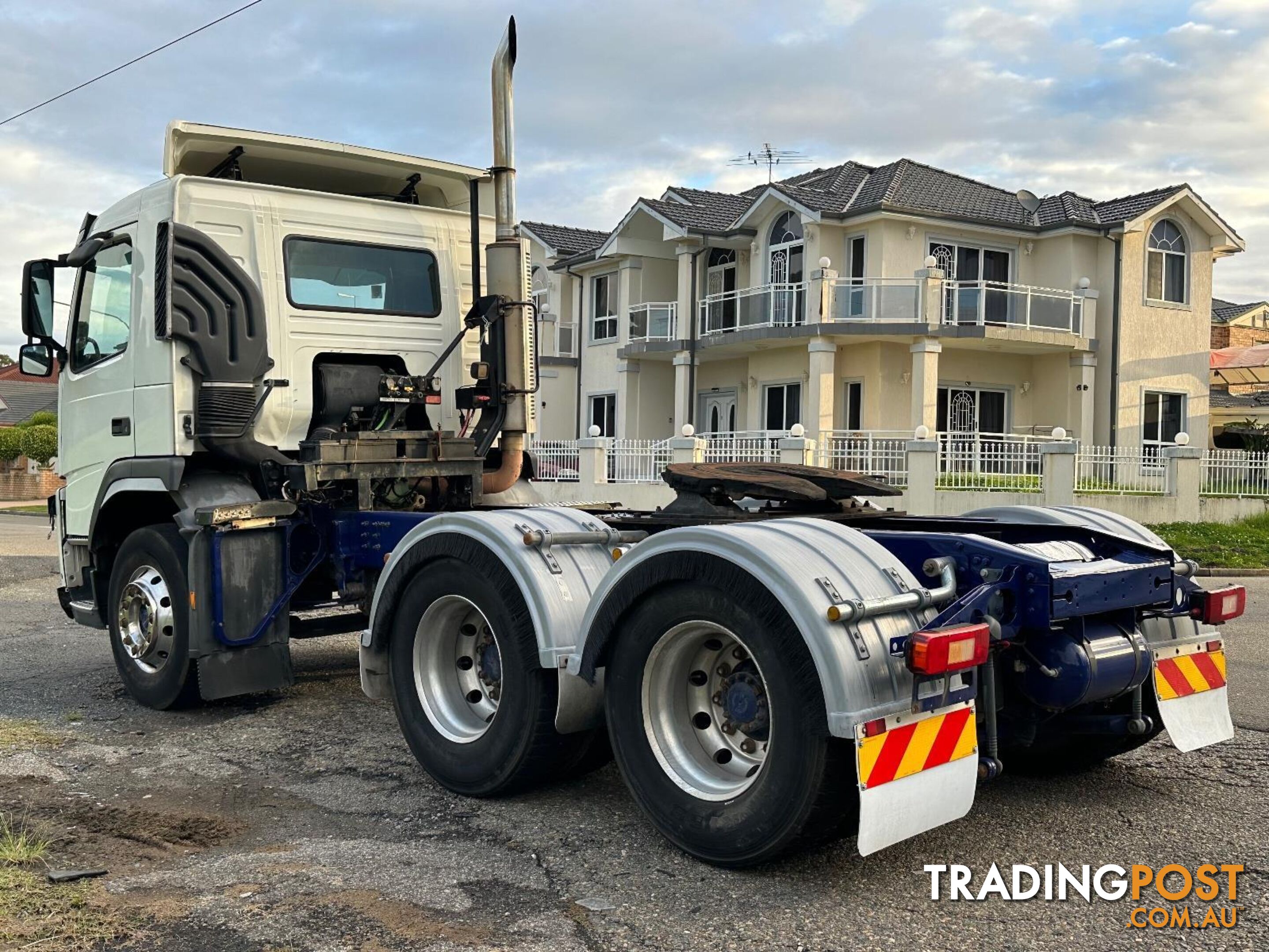 2007 VOLVO FM 12 FM C/CHAS