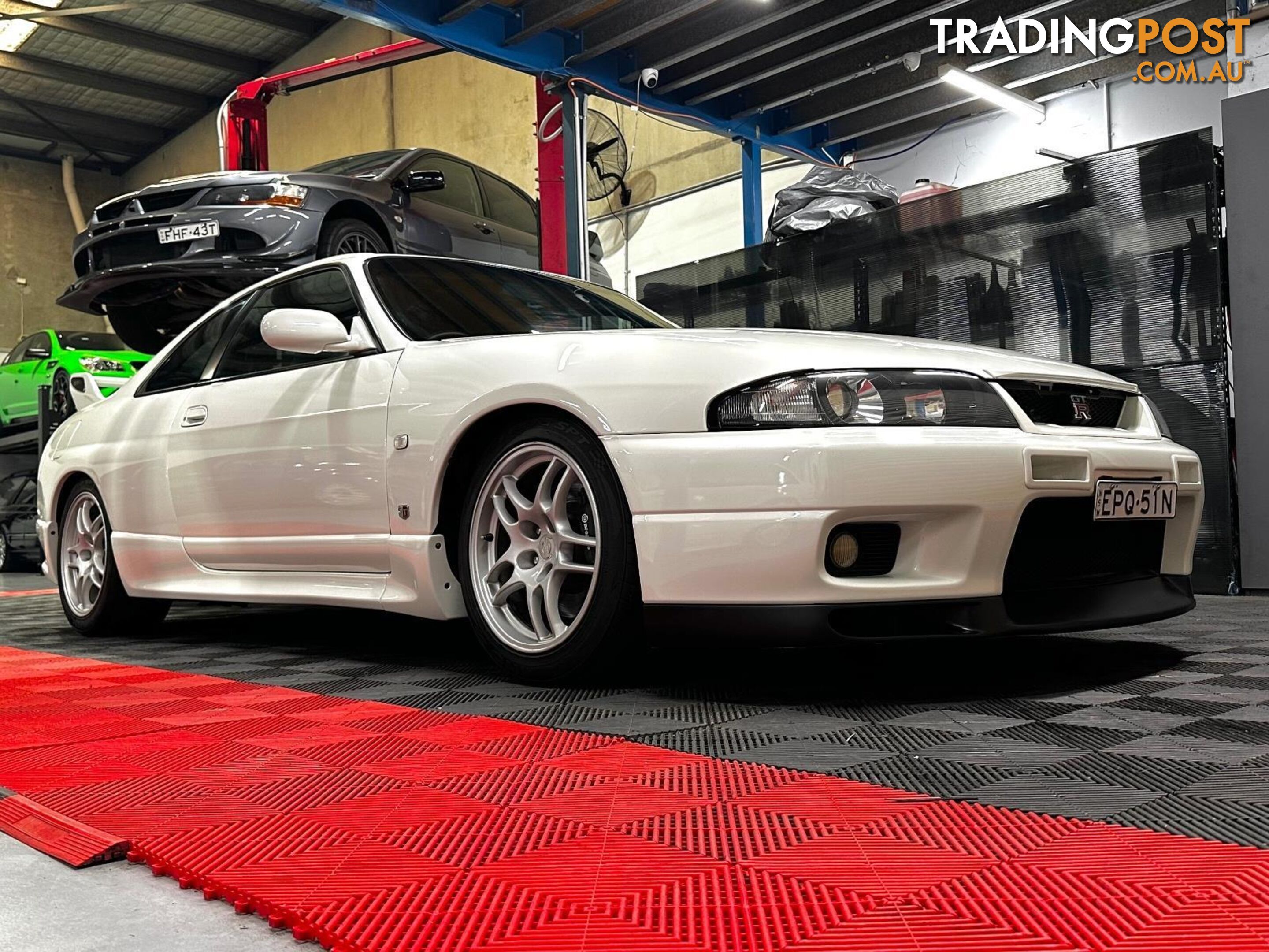 1997 NISSAN SKYLINE GT-R V-Spec R33 Coupe