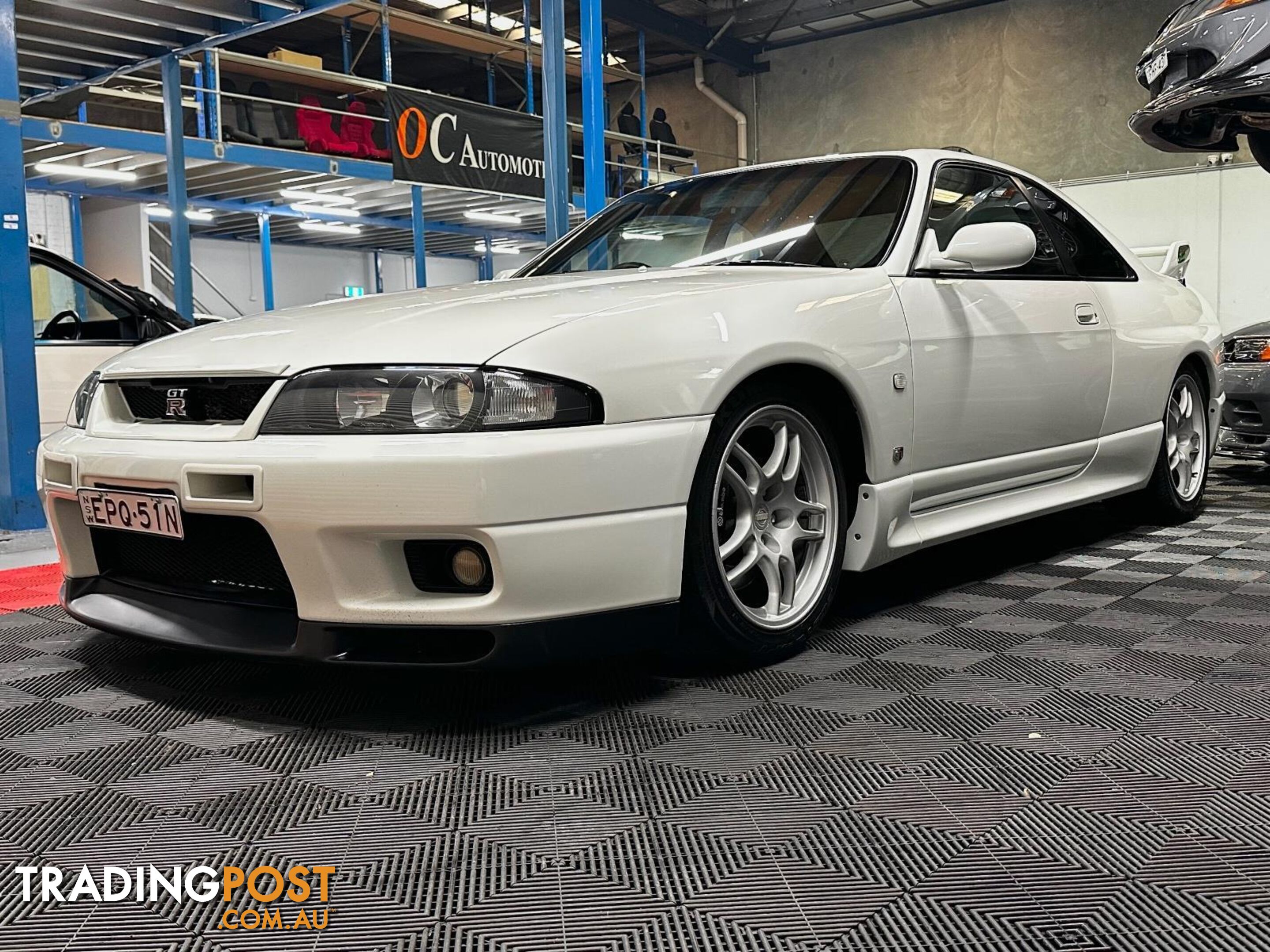 1997 NISSAN SKYLINE GT-R V-Spec R33 Coupe