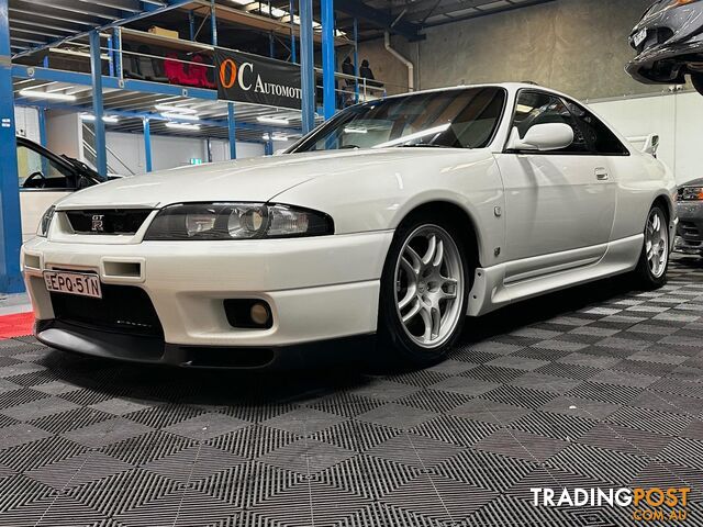 1997 NISSAN SKYLINE GT-R V-Spec R33 Coupe