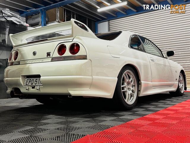 1997 NISSAN SKYLINE GT-R V-Spec R33 Coupe