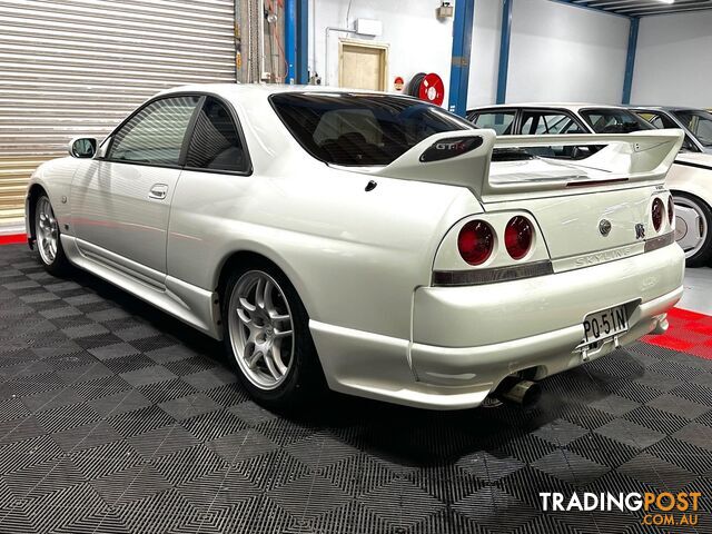 1997 NISSAN SKYLINE GT-R V-Spec R33 Coupe