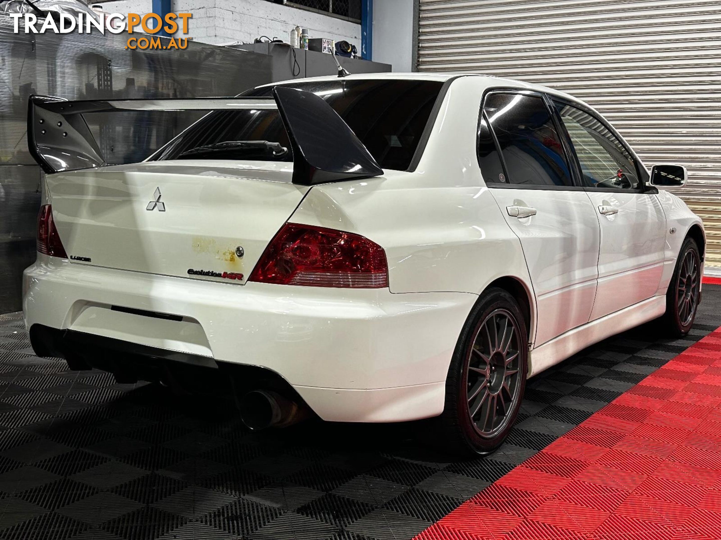 2004 MITSUBISHI LANCER EVOLUTION VIII MR  4D SEDAN