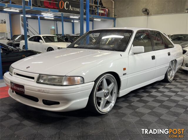 1992 HOLDEN COMMODORE SS VP 4D SEDAN