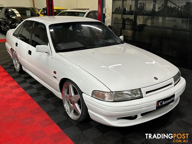 1992 HOLDEN COMMODORE SS VP 4D SEDAN