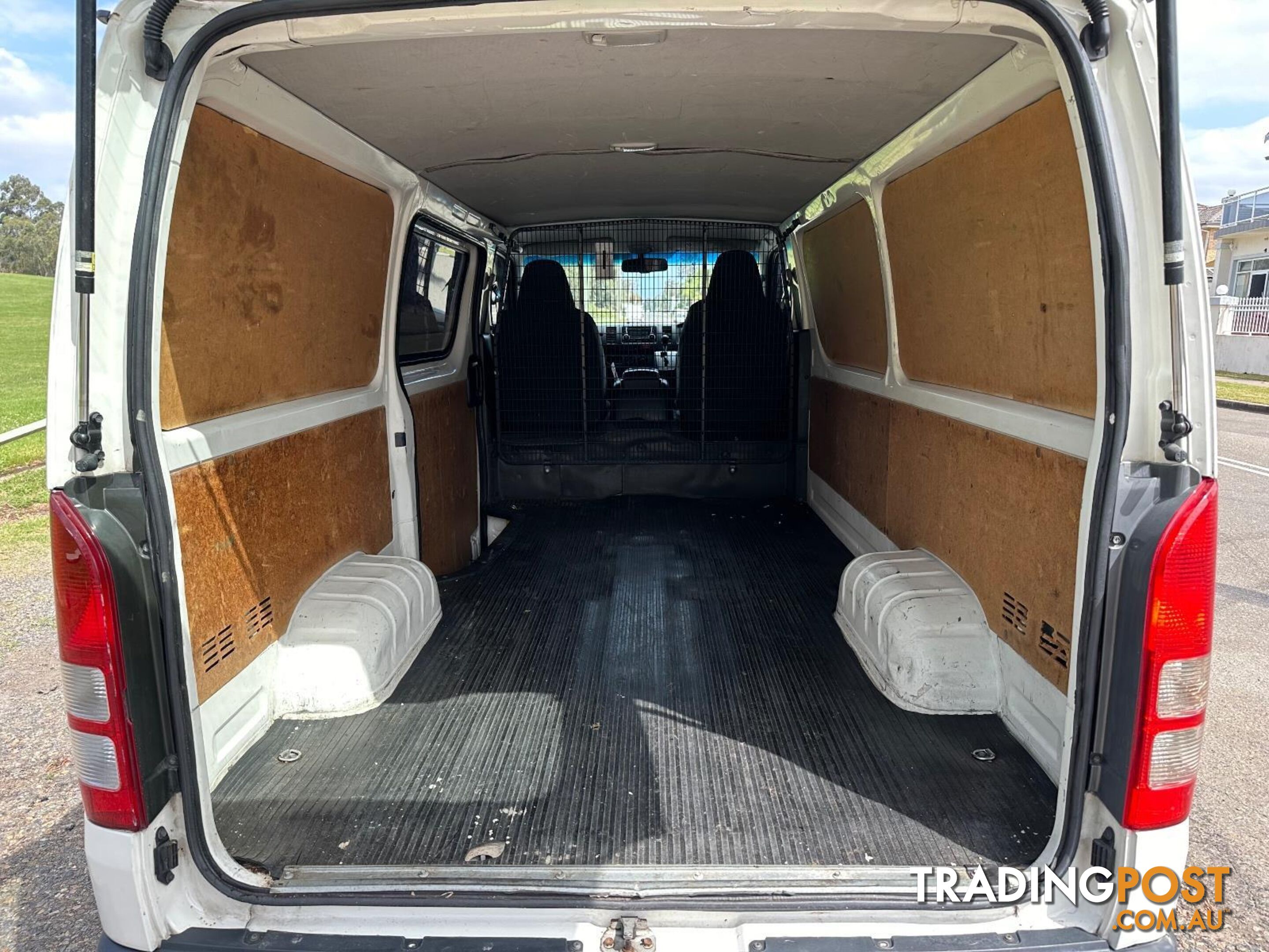 2014 TOYOTA HIACE LWB KDH201R MY14 4D VAN