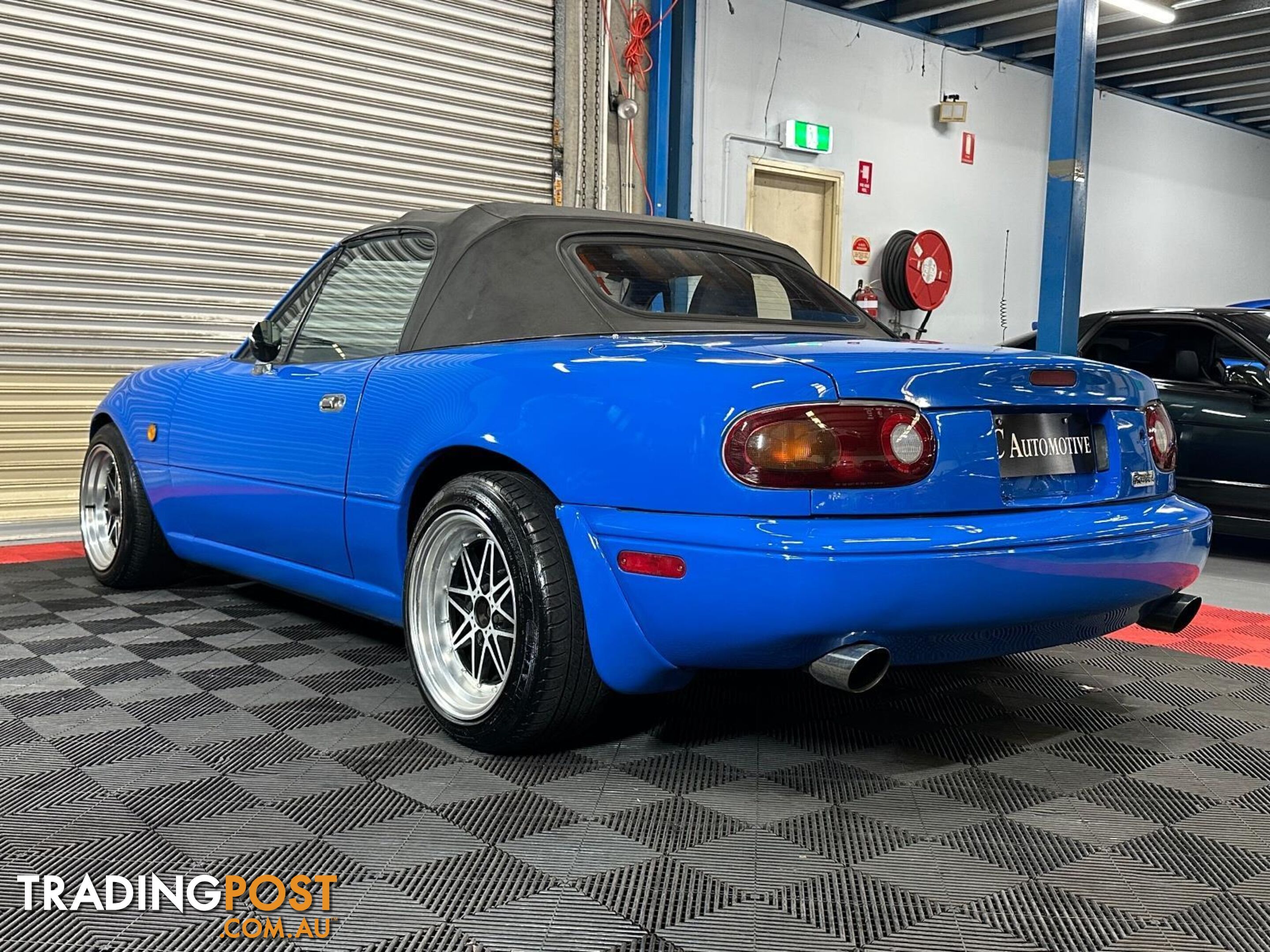 1990 MAZDA MX-5 Roadster  Convertible