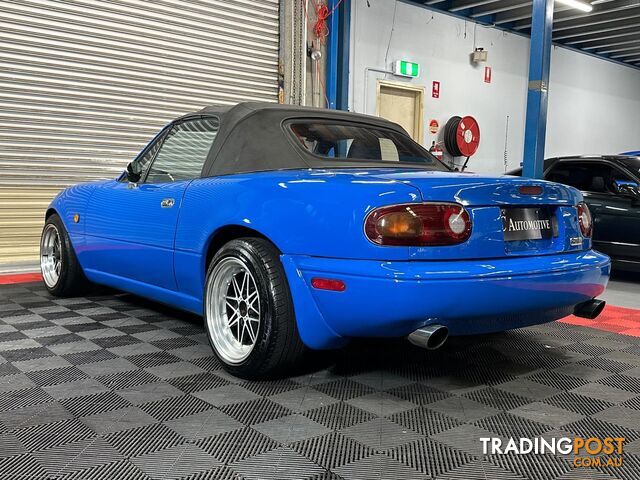 1990 MAZDA MX-5 Roadster  Convertible