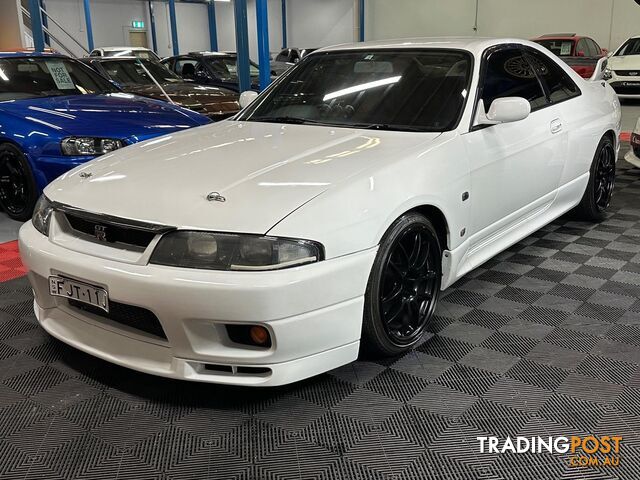 1995 NISSAN SKYLINE GT-R R33 COUPE