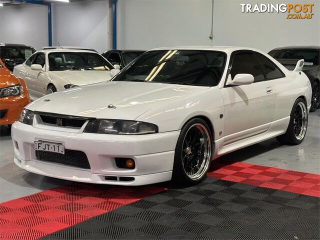1995 NISSAN SKYLINE GT-R R33 COUPE