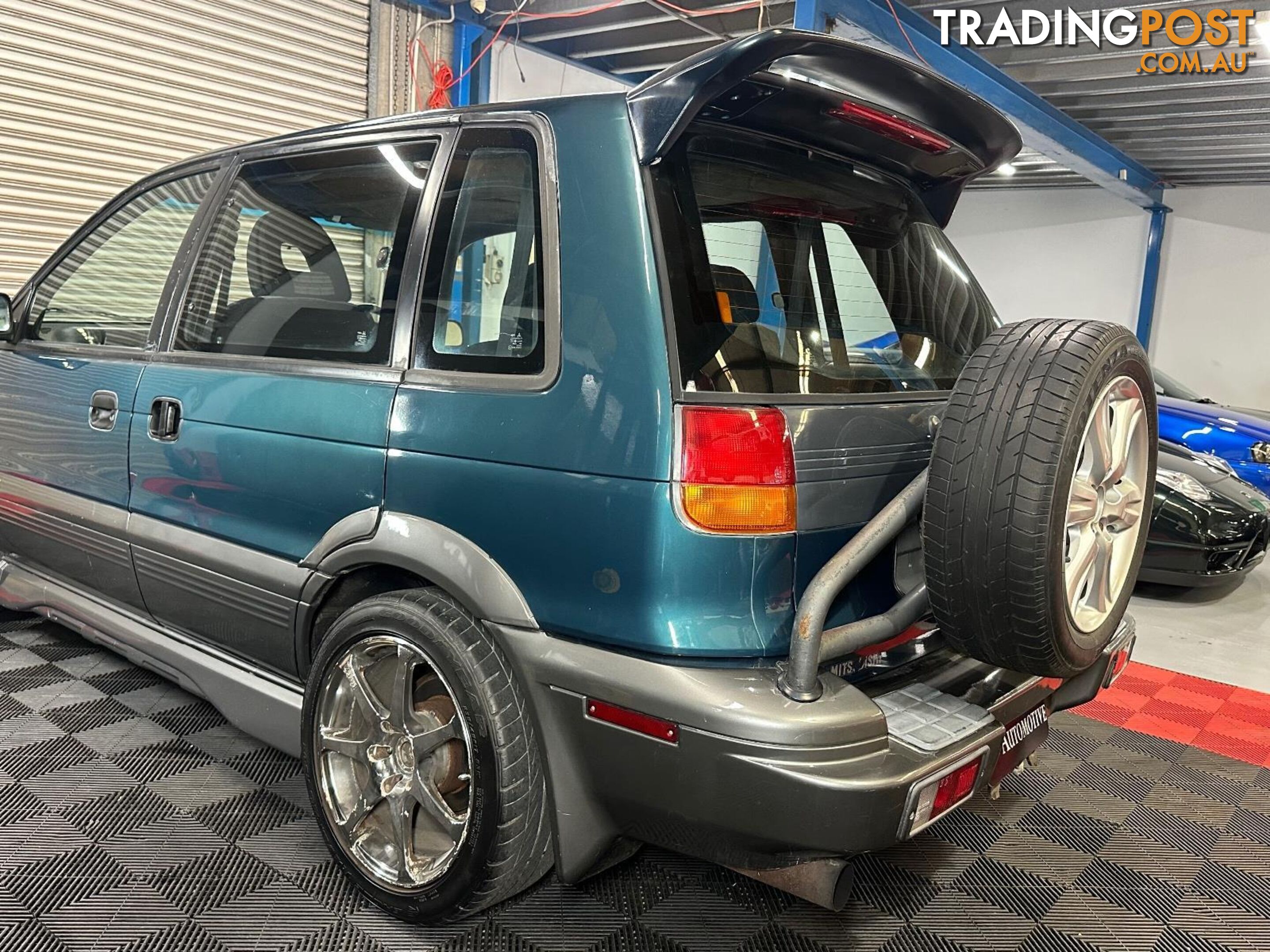 1995 MITSUBISHI RVR   4D WAGON