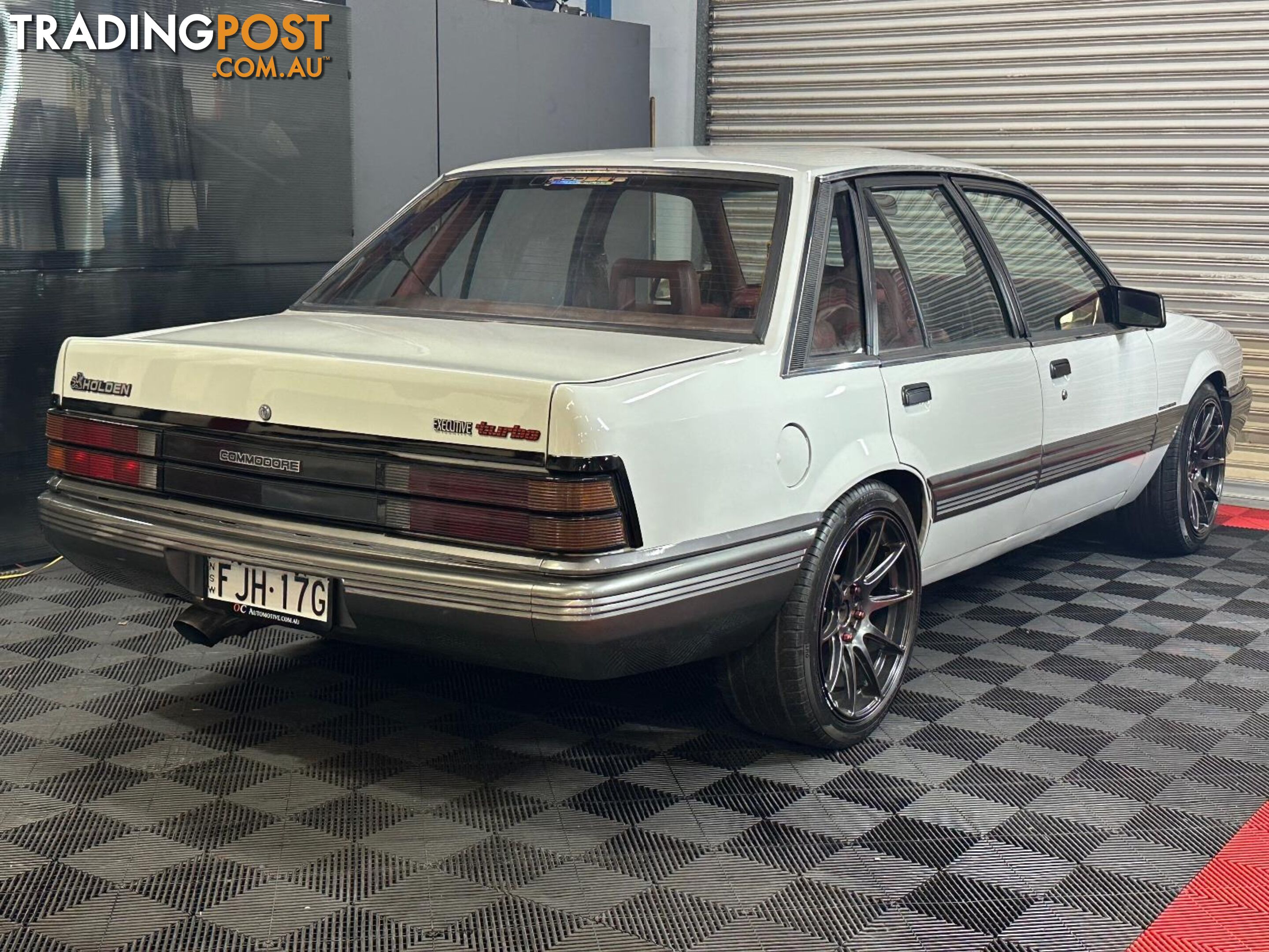 1986 HOLDEN COMMODORE SL VL 4D SEDAN