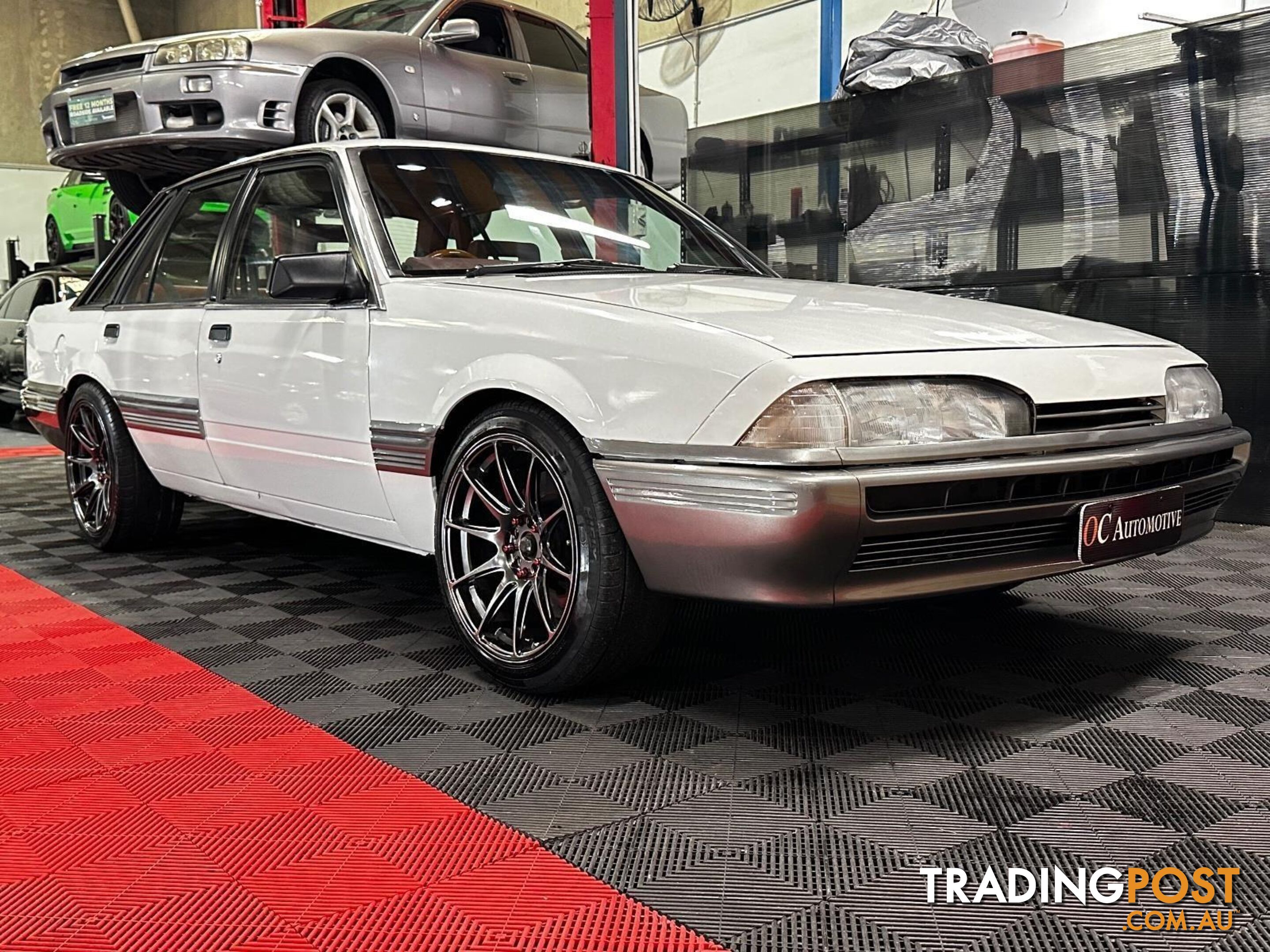 1986 HOLDEN COMMODORE SL VL 4D SEDAN