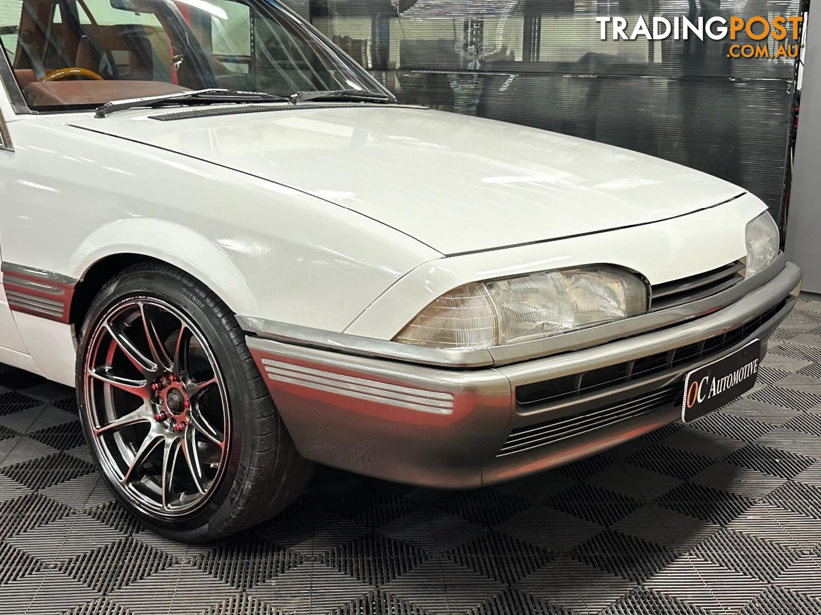 1986 HOLDEN COMMODORE SL VL 4D SEDAN