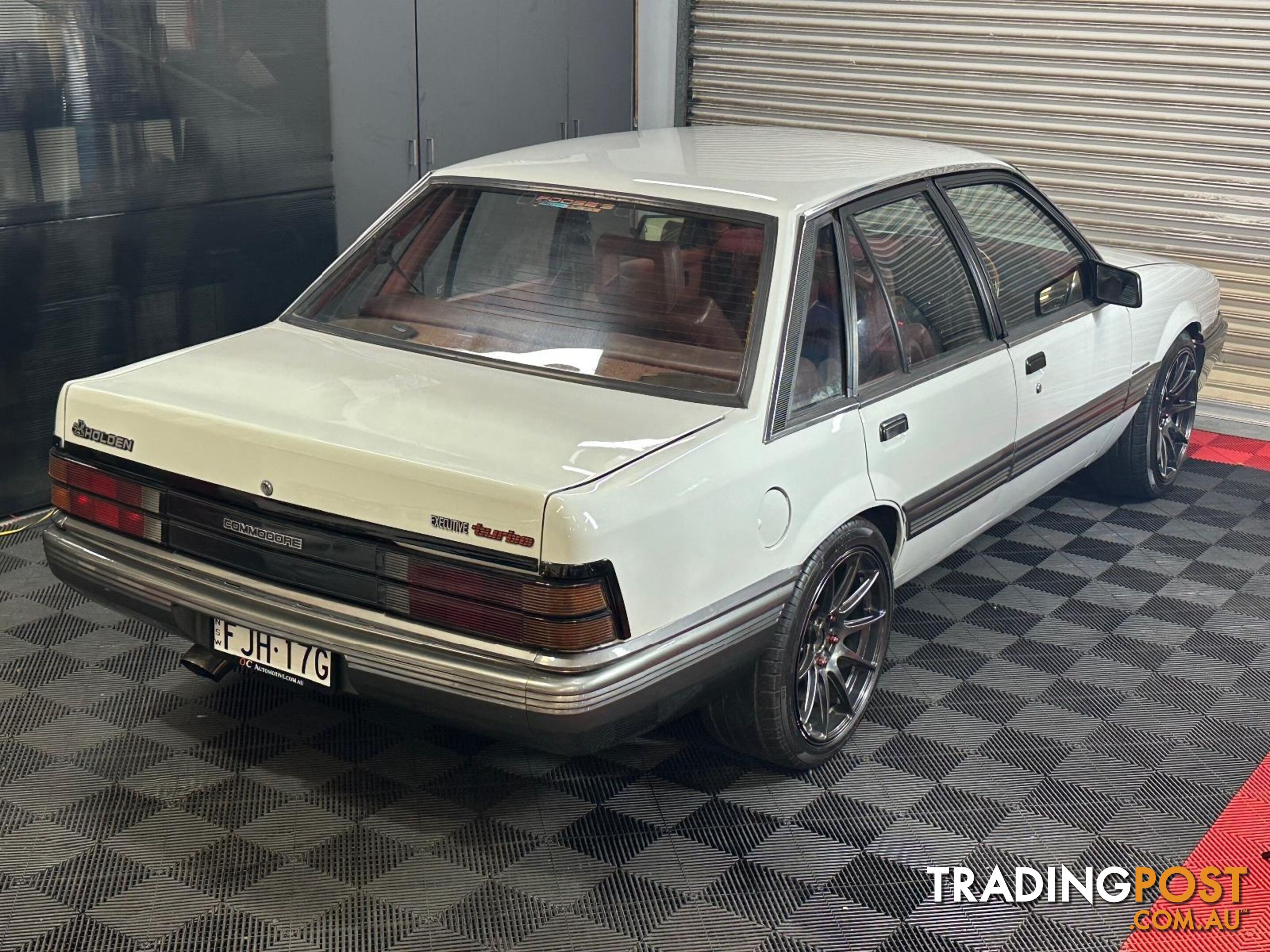 1986 HOLDEN COMMODORE SL VL 4D SEDAN