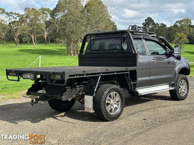 2010 TOYOTA HILUX SR (4x4) GGN25R 09 UPGRADE C/CHAS