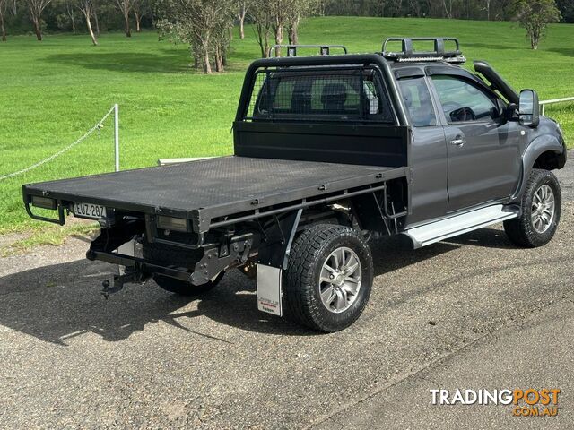 2010 TOYOTA HILUX SR (4x4) GGN25R 09 UPGRADE C/CHAS