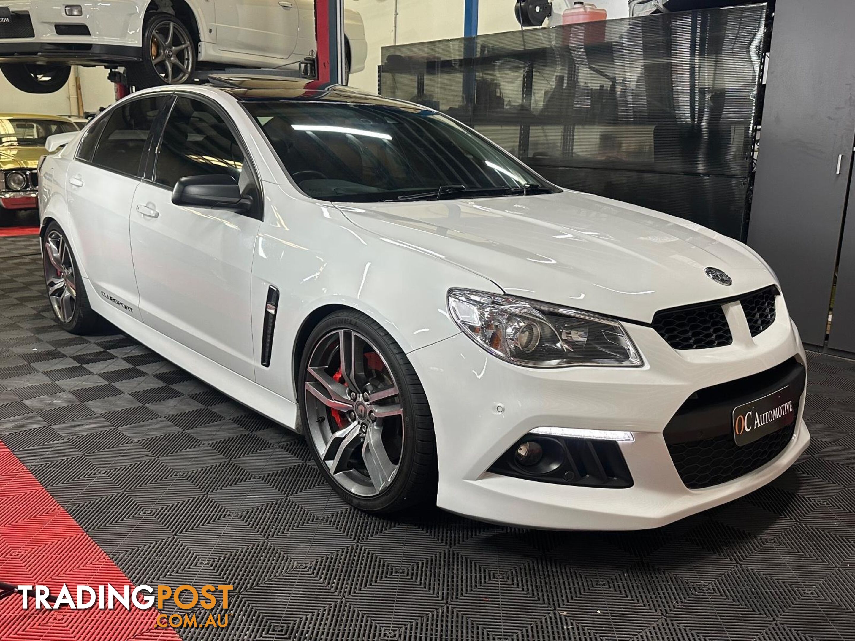 2015 HSV CLUBSPORT R8 GEN F MY15 4D SEDAN