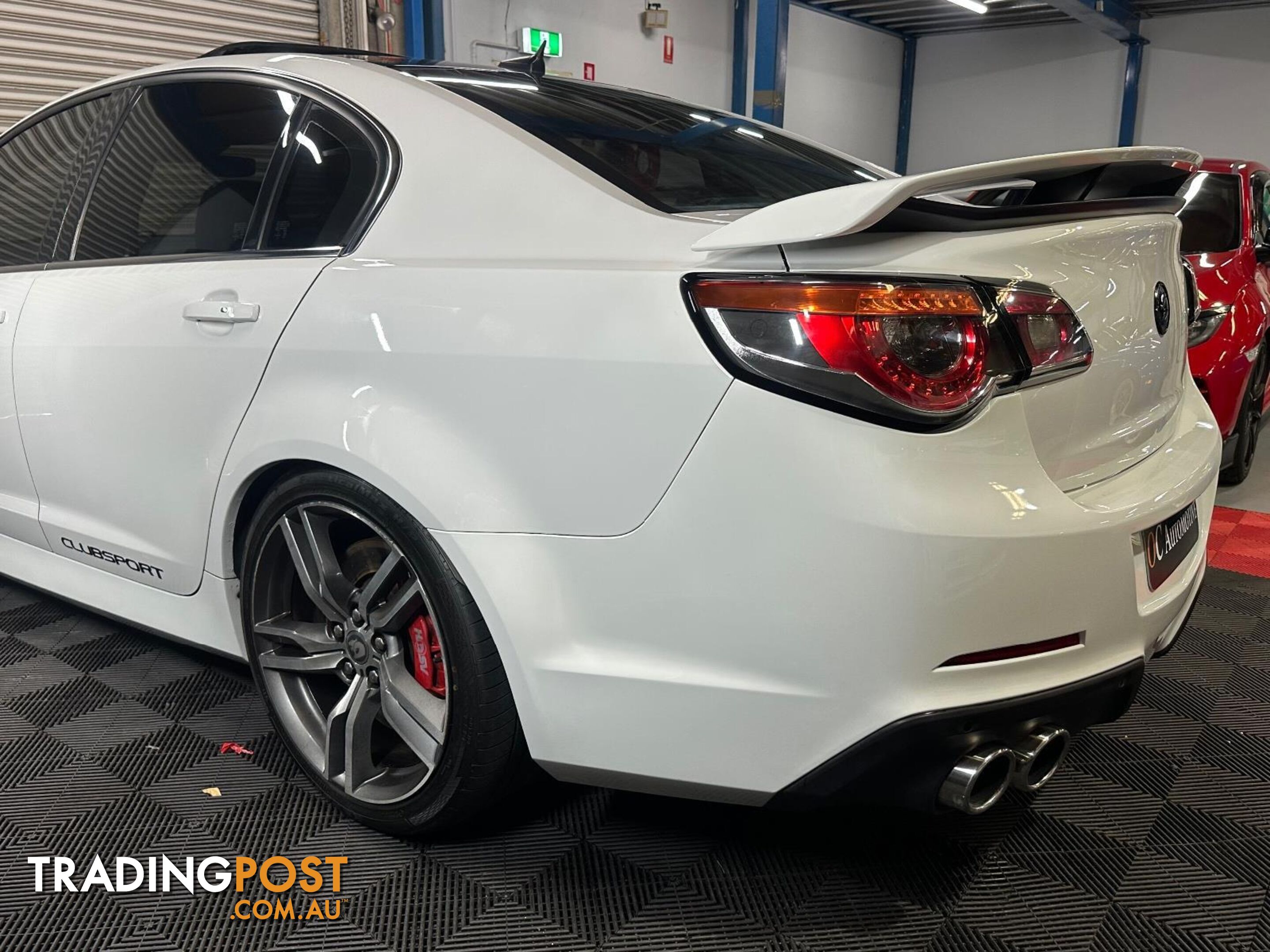 2015 HSV CLUBSPORT R8 GEN F MY15 4D SEDAN