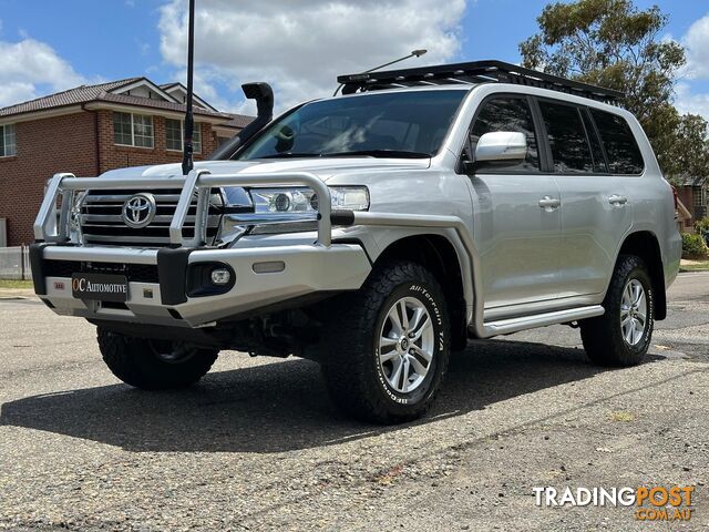 2017 TOYOTA LANDCRUISER GXL (4x4) VDJ200R MY17 