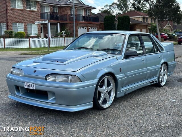 1987 HOLDEN COMMODORE EXECUTIVE VL 4D SEDAN