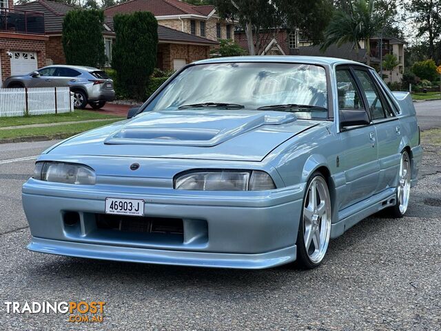 1987 HOLDEN COMMODORE EXECUTIVE VL 4D SEDAN