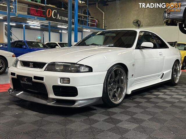 1996 NISSAN SKYLINE GTR HR33 2D COUPE - photo 3 of 23