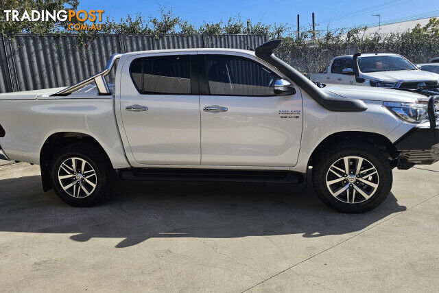 2015 TOYOTA HILUX SR5 SERIES UTE