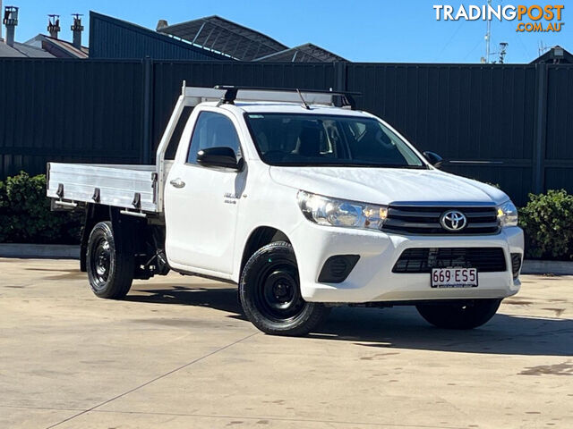 2017 TOYOTA HILUX SR GUN123R CAB CHASSIS