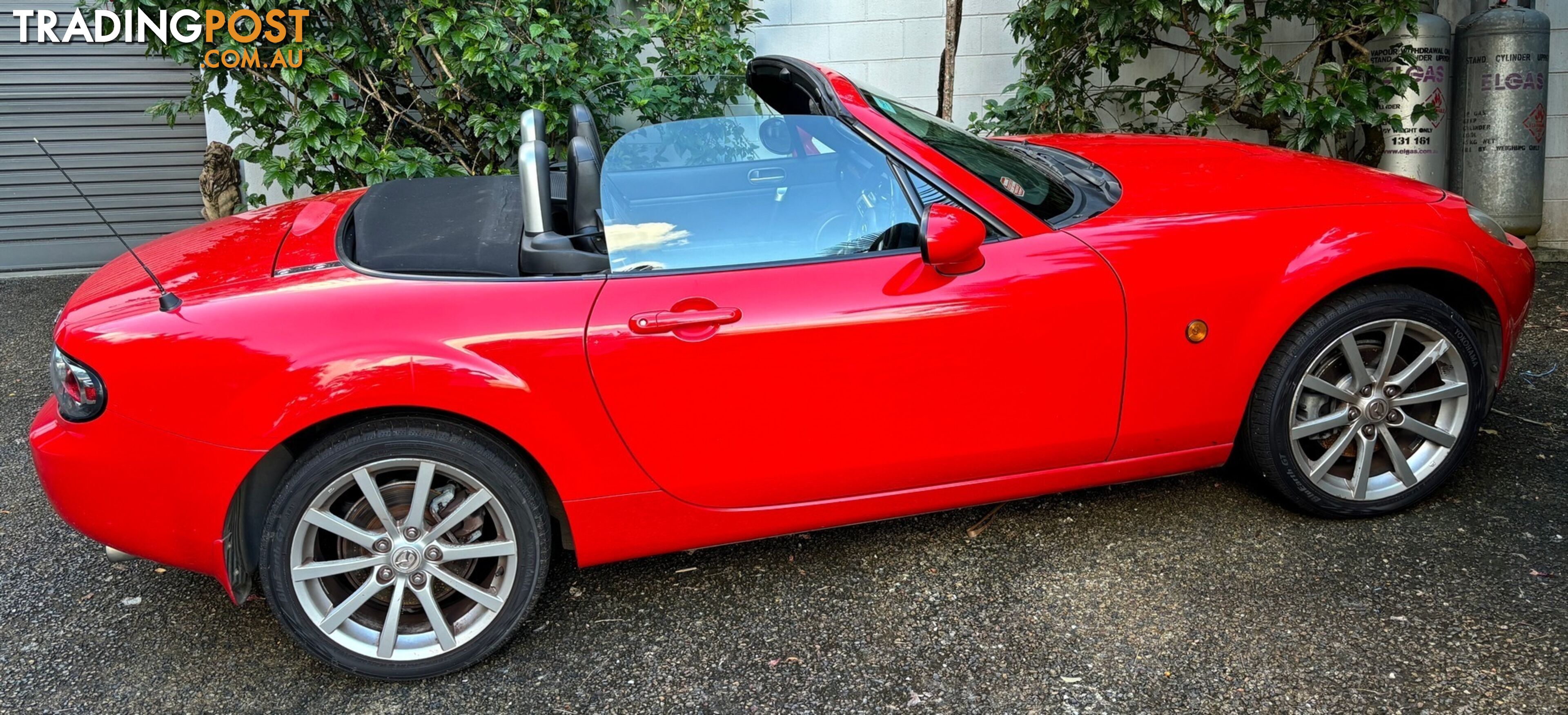 2006 Mazda MX-5 UNSPECIFIED ROADSTER Convertible Automatic