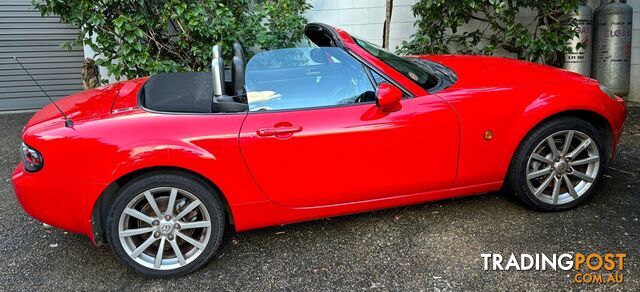 2006 Mazda MX-5 UNSPECIFIED ROADSTER Convertible Automatic